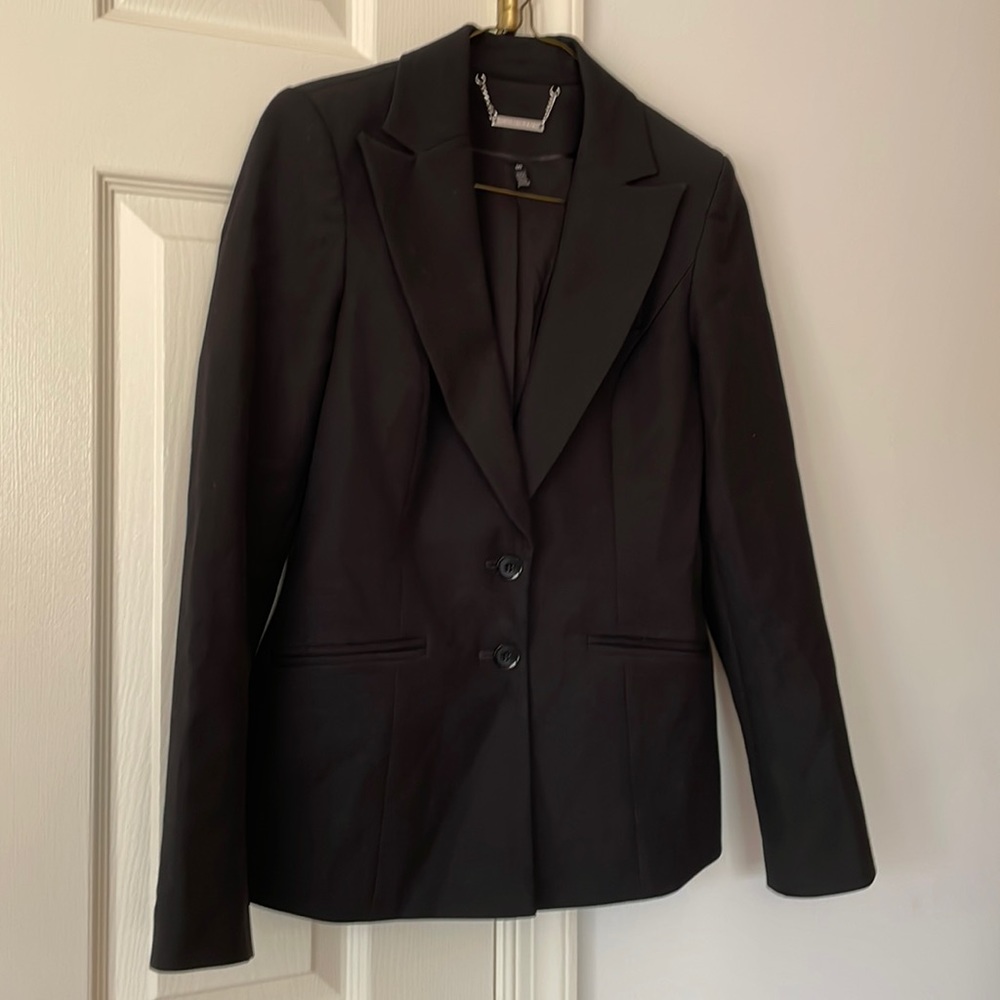 Black 2-button suit jacket blazer size 00 WhiteHouse Black Market brand
